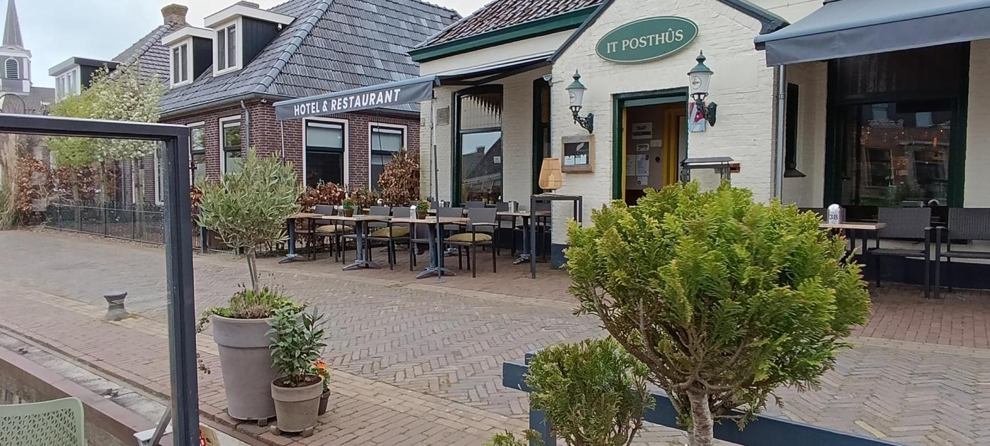 Hotel Restaurant It Posthus Birdaard Экстерьер фото